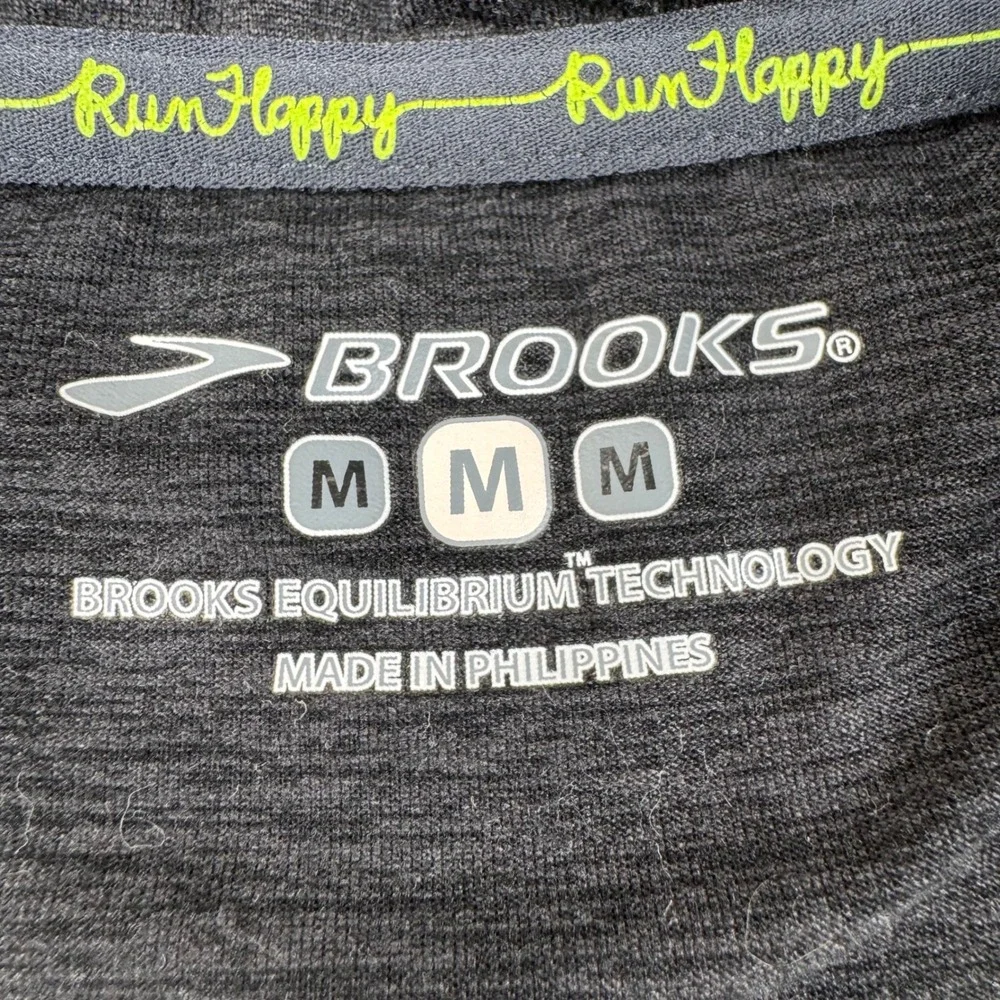 Brooks Quarter Zip Pullover Mens Medium Gray Equilibrium Running Thumbhole Top